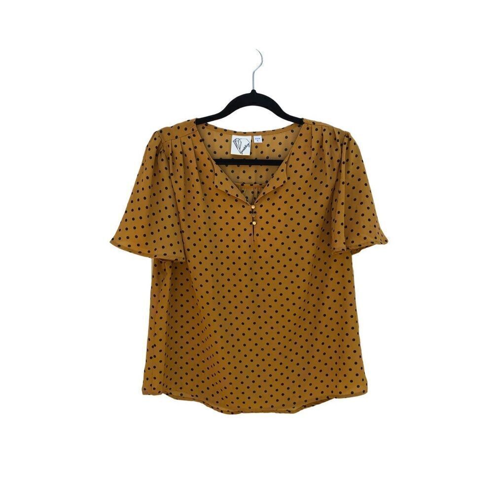 Janetchurg Size PL Goldenrod and Navy Dot